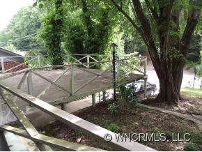 703 Blythe Street - Photo 11