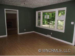 703 Blythe Street - Photo 8