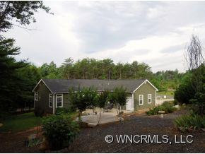 341 Weeks Rd - Photo 2