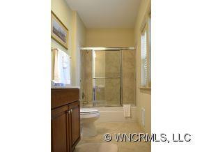 1659 Country Club Drive Unit D203 - Photo 10
