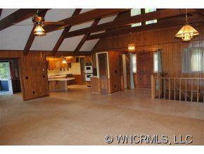 220 Meadows Road - Photo 12