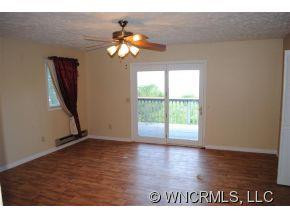 220 Meadows Road - Photo 13