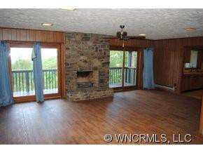 220 Meadows Road - Photo 15