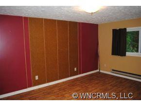 220 Meadows Road - Photo 17