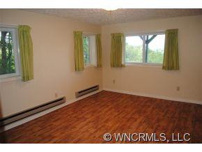 220 Meadows Road - Photo 19