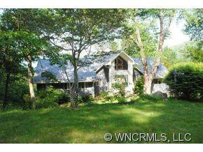 220 Meadows Road - Photo 3