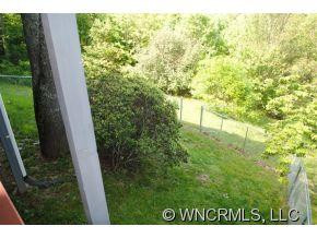 220 Meadows Road - Photo 21