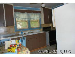 145 Azalea Avenue - Photo 18