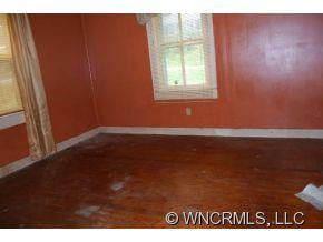 145 Azalea Avenue - Photo 10