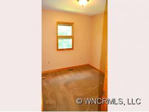 7 EBERNICKEL LANE - Photo 5