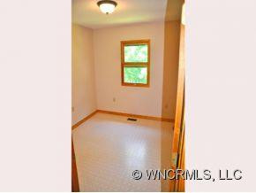 7 EBERNICKEL LANE - Photo 7