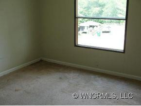 16 TIMBERS EDGE LN - Photo 6
