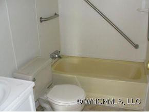 16 TIMBERS EDGE LN - Photo 8