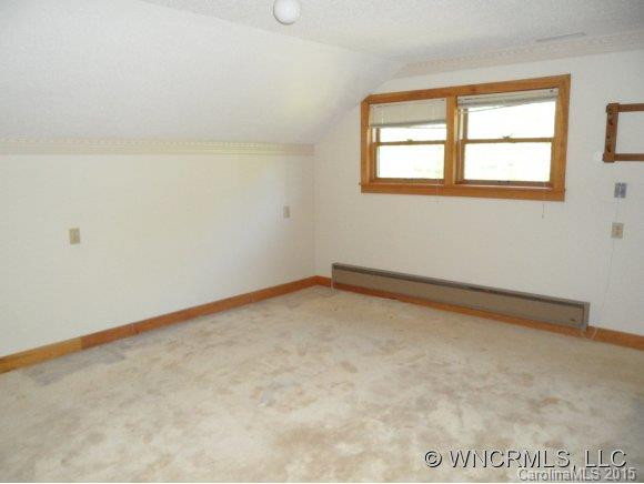 10040 Rush Fork Road - Photo 15