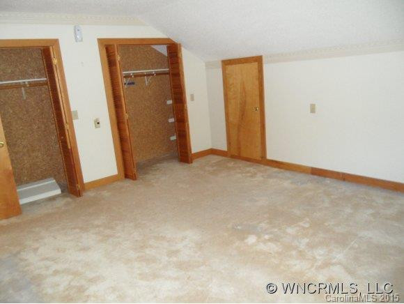 10040 Rush Fork Road - Photo 16