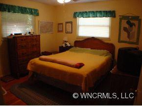 55 Candler Heights Rd - Photo 9