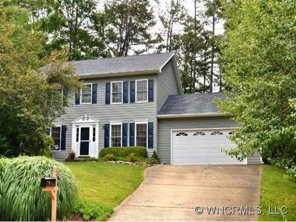 17 BEAR KNOLL DRIVE