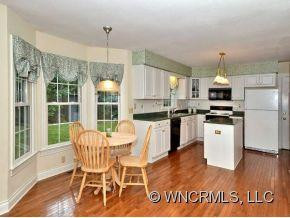 17 BEAR KNOLL DRIVE - Photo 6