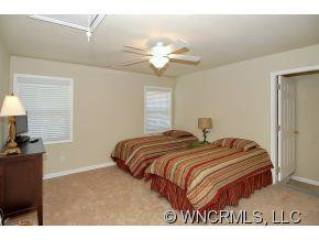 154 Presidential Drive - Photo 11