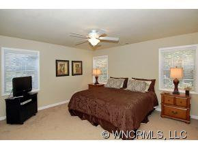 154 Presidential Drive - Photo 10