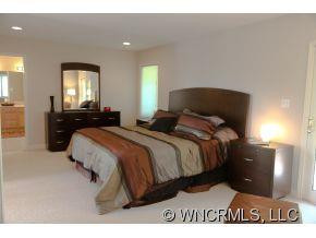8 AZALEA TERRACE - Photo 11