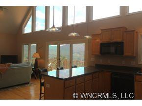 8 AZALEA TERRACE - Photo 8