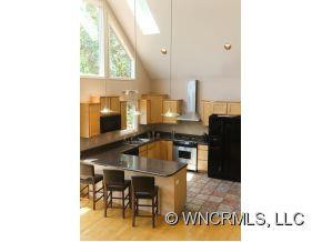 8 AZALEA TERRACE - Photo 9