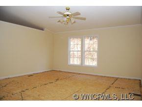 1518 Fox Hollow Road - Photo 3