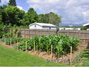 3 Enka Orchard St. - Photo 4