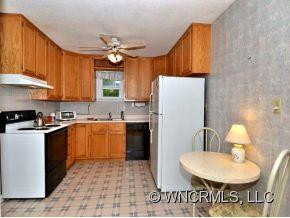18 OVERBROOK PLACE - Photo 3