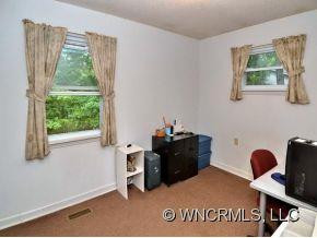 18 OVERBROOK PLACE - Photo 6