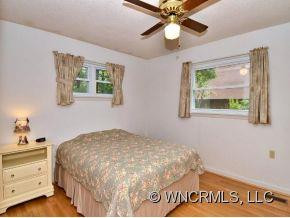 18 OVERBROOK PLACE - Photo 8