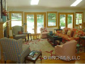 68 Brookwood Road - Photo 3