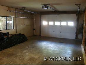 208 Valley Creek Drive - Photo 13