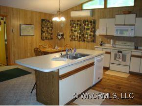 208 Valley Creek Drive - Photo 5