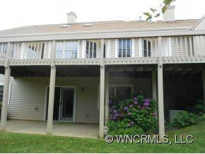 1013 Saddlebrook Drive - Photo 2