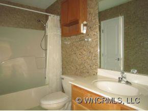 1902 Hyde Park Drive - Photo 16
