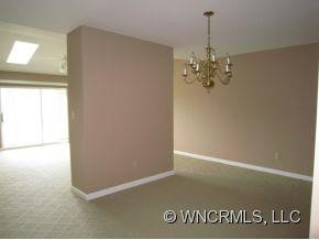 1902 Hyde Park Drive - Photo 9