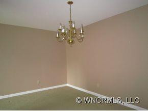 1902 Hyde Park Drive - Photo 10