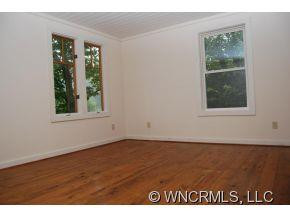 903 Middlefork Road - Photo 4