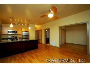 97 Joyner Avenue - Photo 2