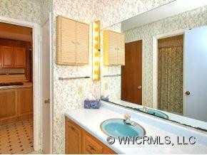 147 LYNN COVE ROAD - Photo 9