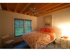 44 Ray Road - Photo 10