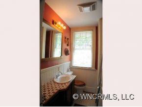16 CHILES AVENUE - Photo 14
