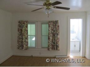 228 Oakdale Street - Photo 8