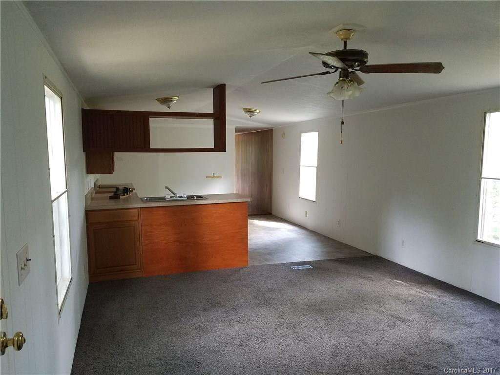 338 Ray Street - Photo 12
