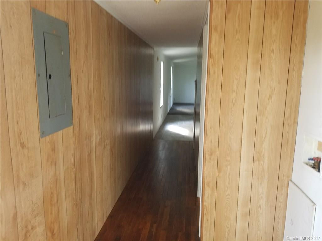 338 Ray Street - Photo 15