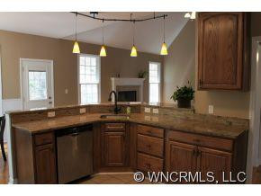 305 Jennifer Lane - Photo 13