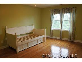 305 Jennifer Lane - Photo 18