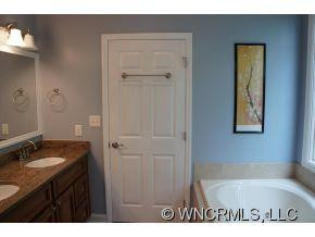 305 Jennifer Lane - Photo 22